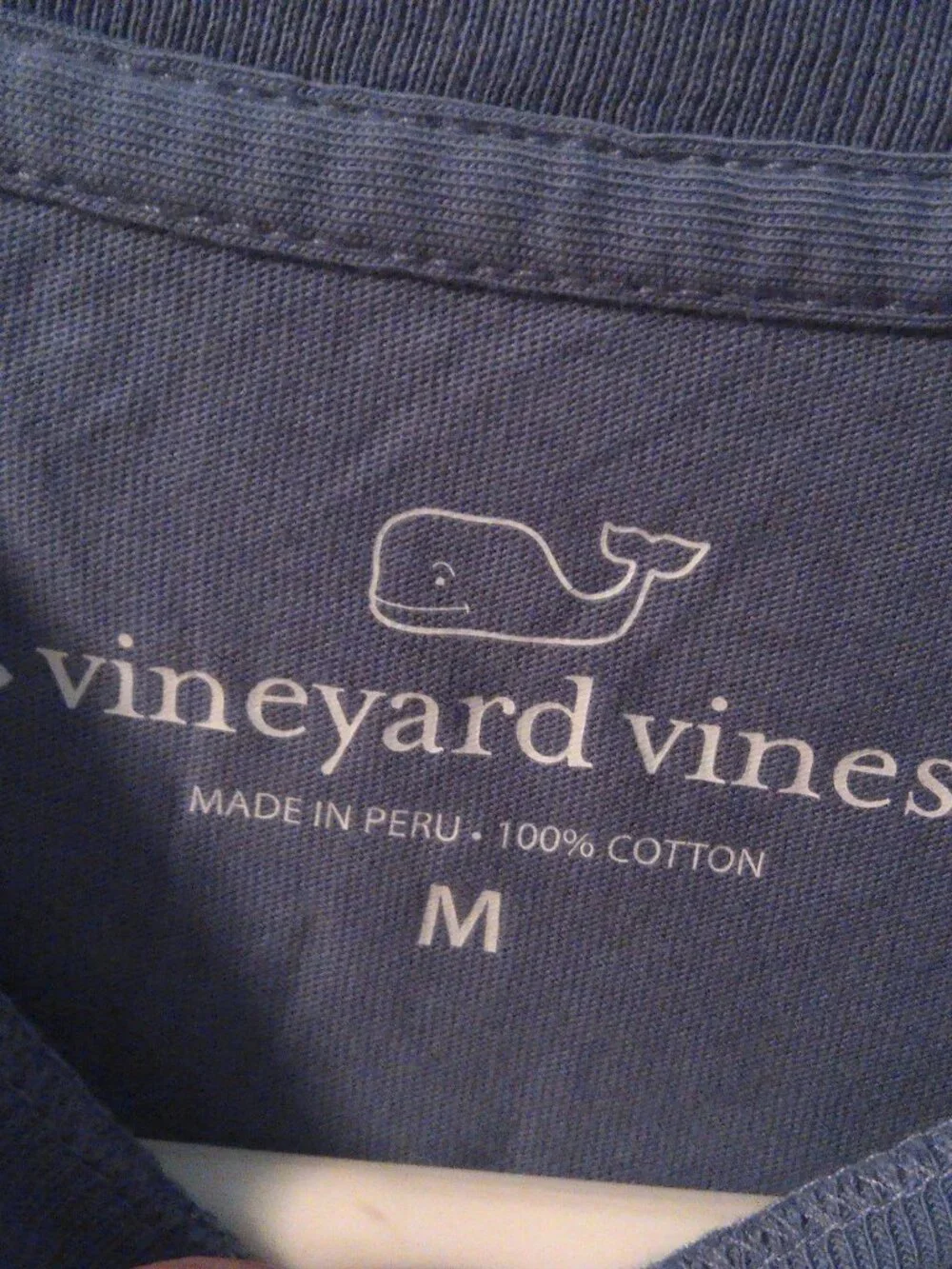 Men's Medium Vineyard Vines T Shirt